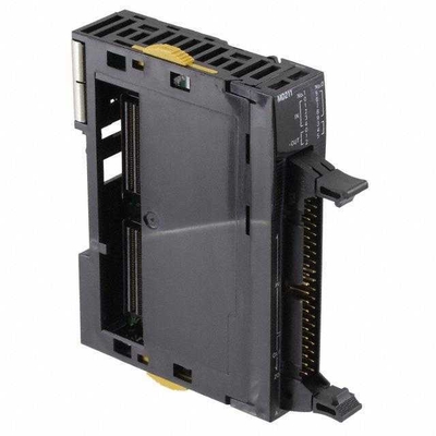 16 I/O PLC Kontroler Logika yang Dapat Diprogram CPU 2 Axis Pulse Plc Control System CJ2M-MD211